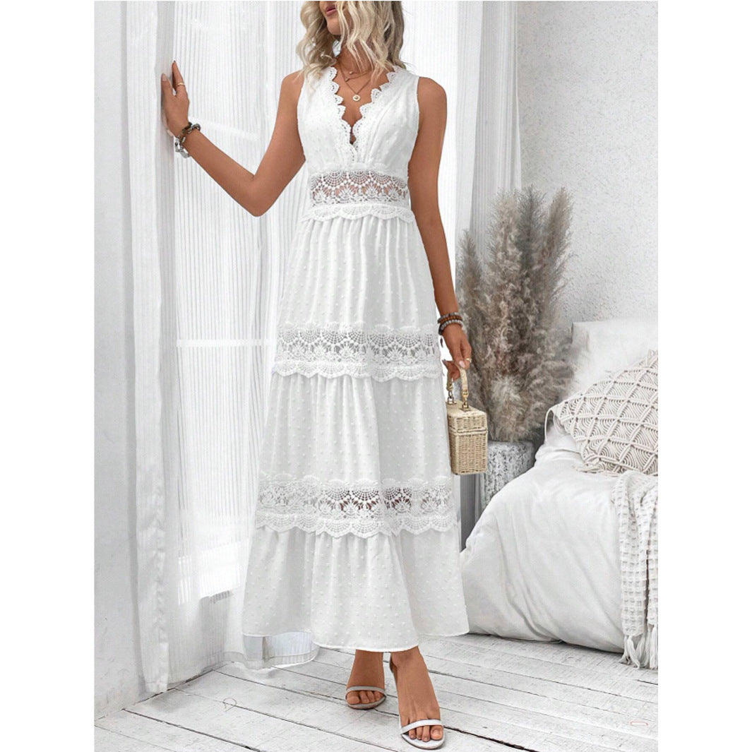 Robe en Dentelle Délicate à Col en V | RAVELUX