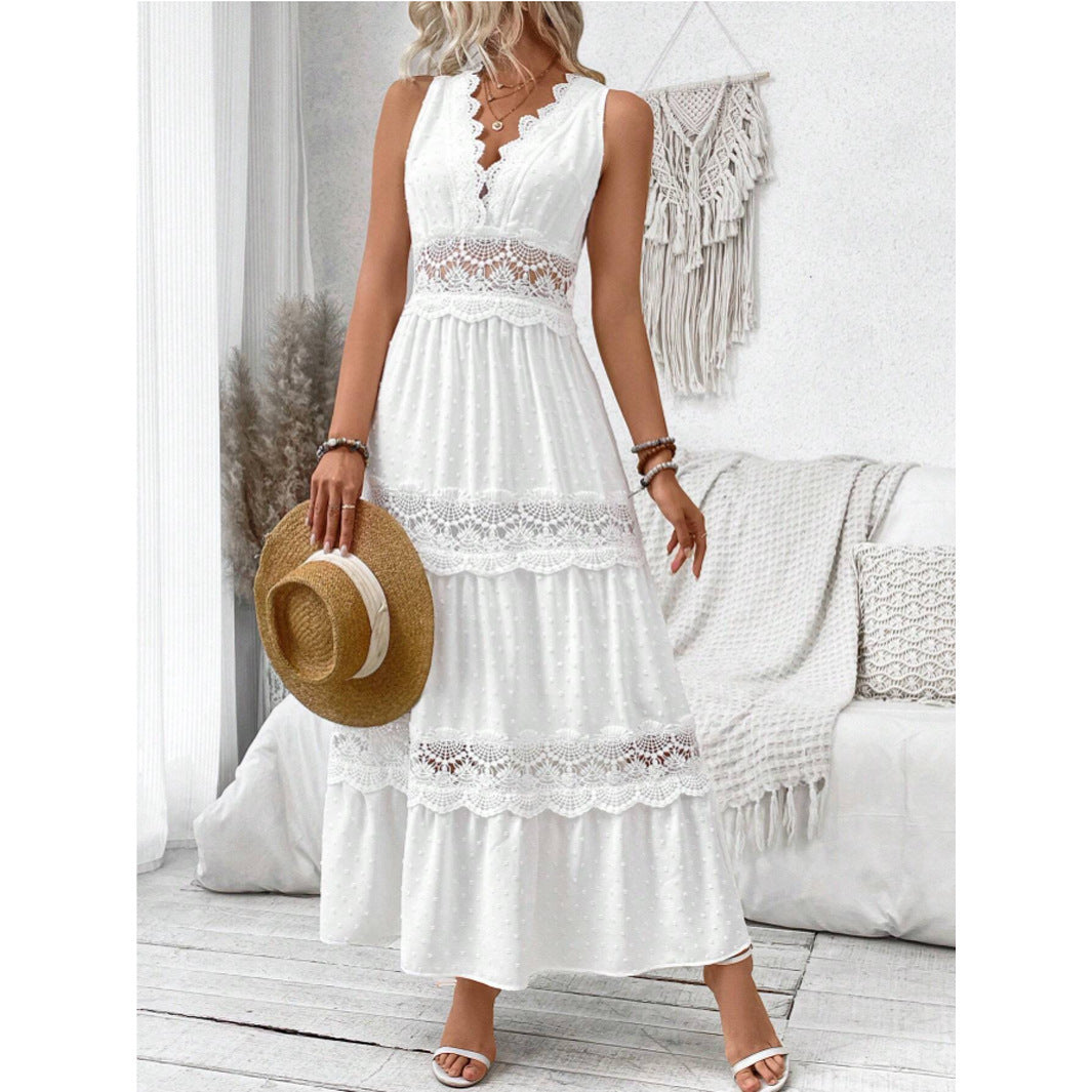 Robe en Dentelle Délicate à Col en V | RAVELUX